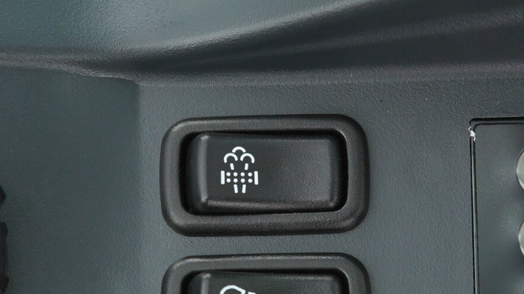 DPF® 再生スイッチ